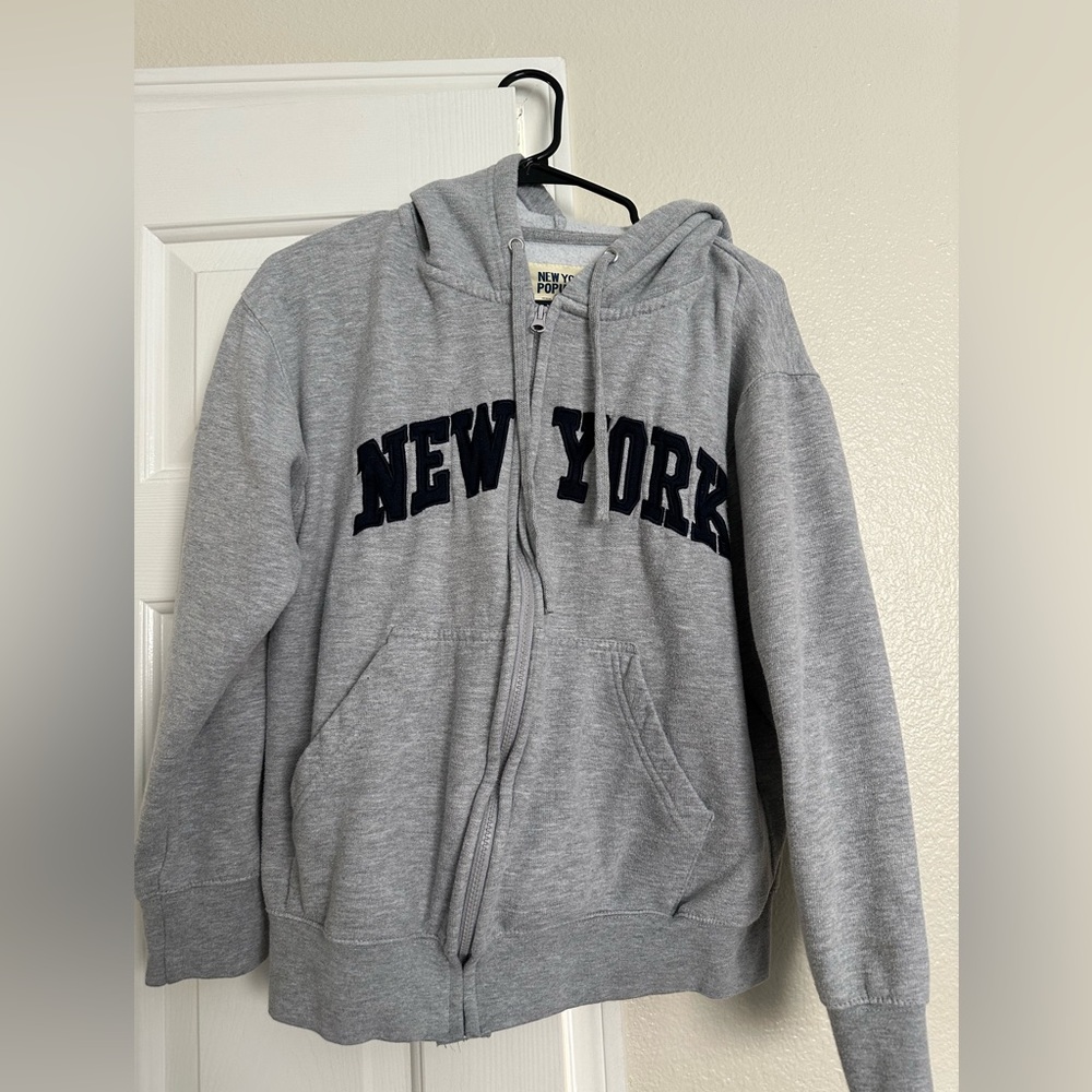 NY Zip up